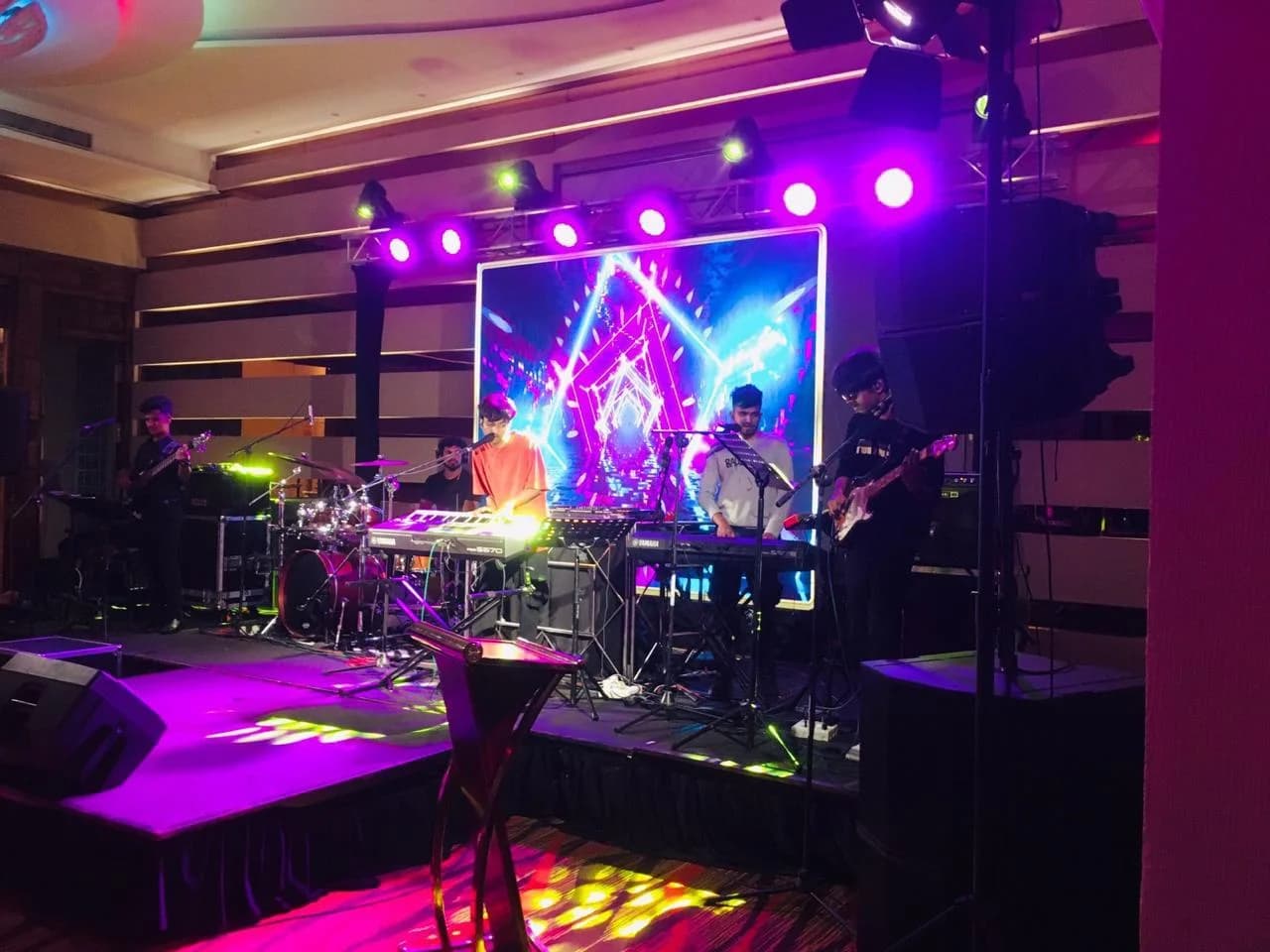 LED Wall Setup & Live Events, YC Events